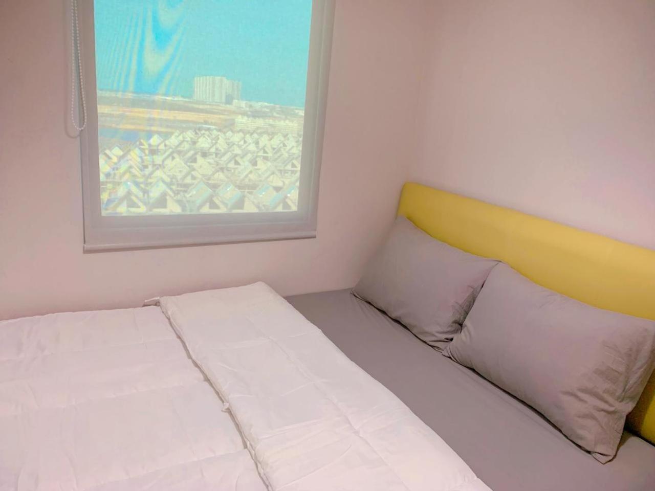 Apartemen Osaka Riverview Pik 2 By Benchmark Tangerang Exterior photo